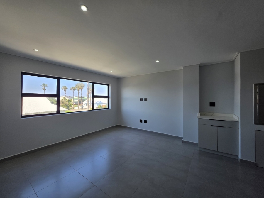 3 Bedroom Property for Sale in Marina Martinique Eastern Cape